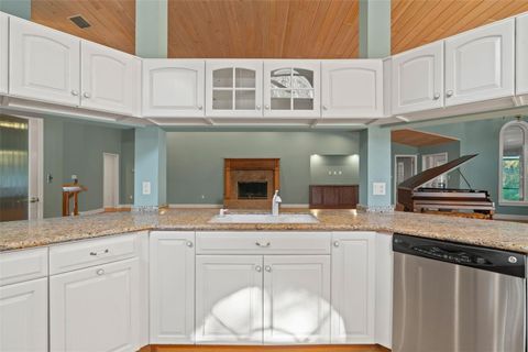 Tiny photo for 11685 E Blue Cove Drive, Dunnellon, FL 34432 (MLS # OM715071)