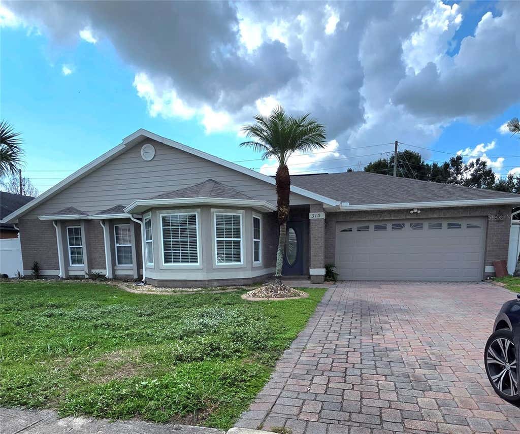 Photo of Kissimmee, FL 34743 (MLS # S5155657)