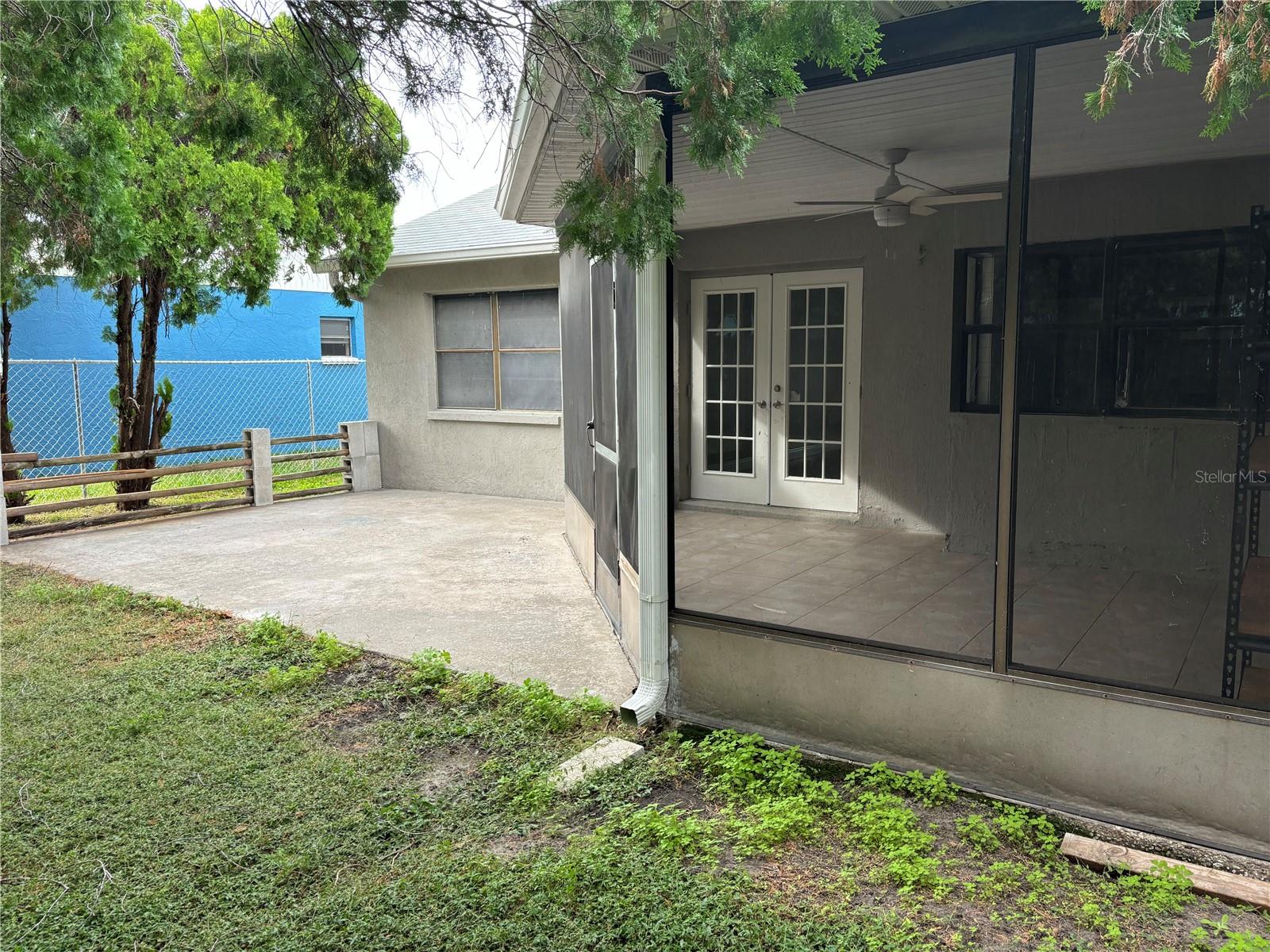 REGENCY PARK - Residential