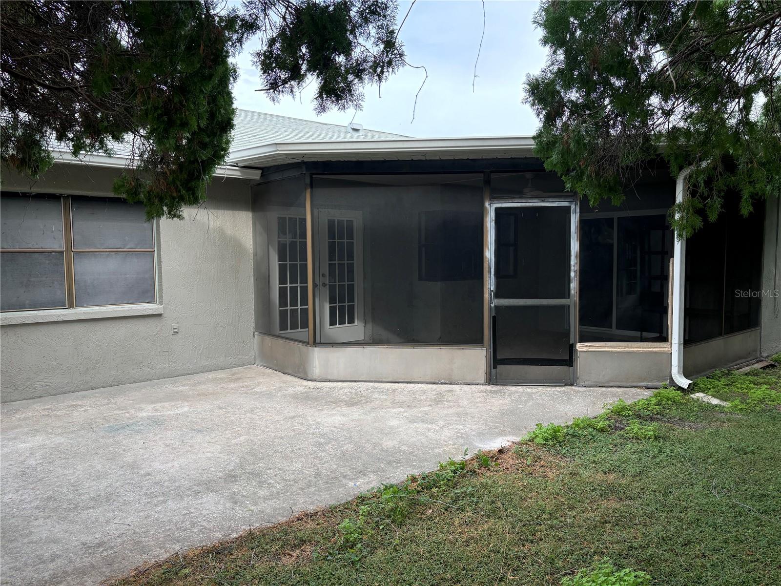 REGENCY PARK - Residential