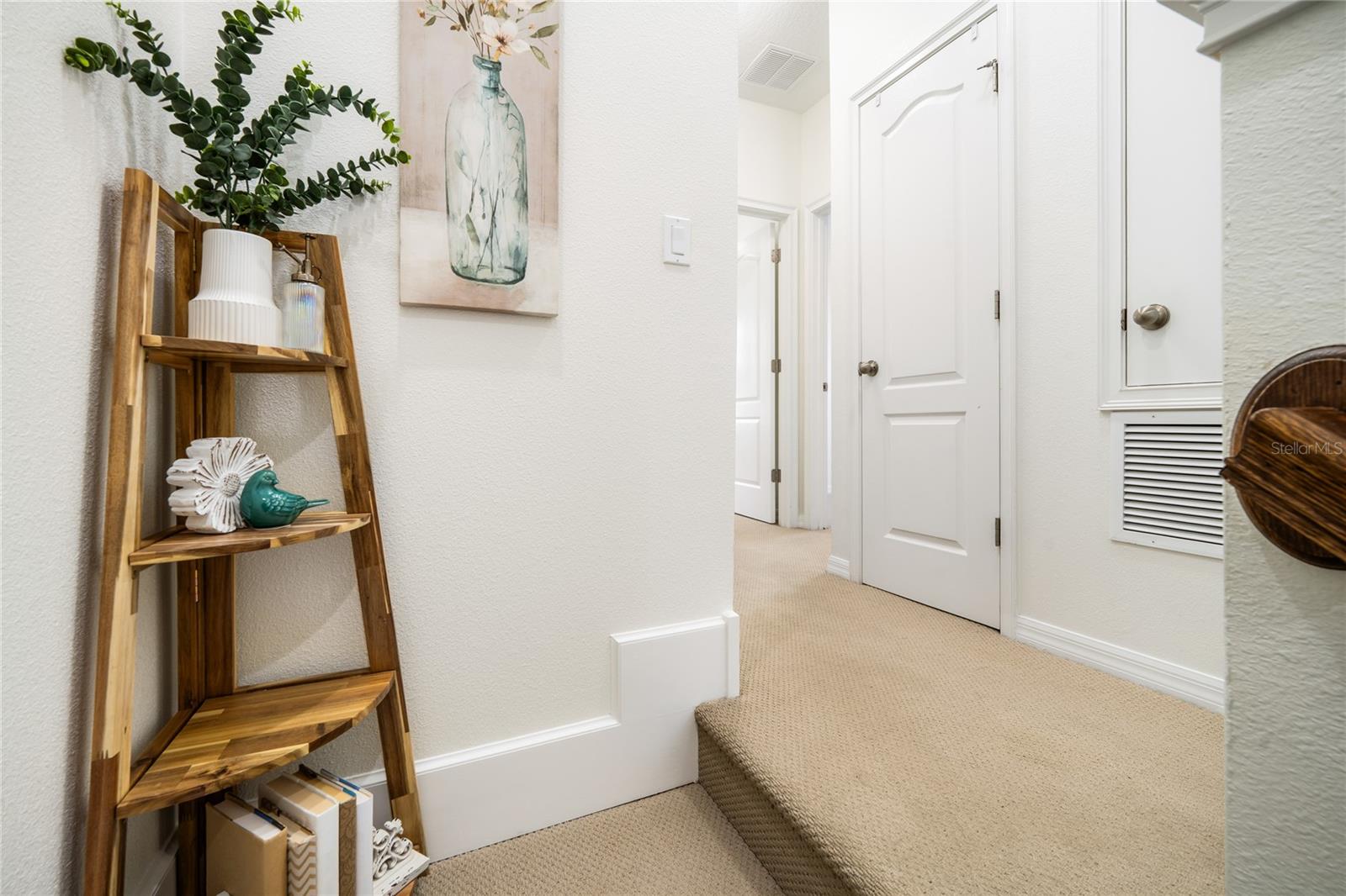 SAVANNAH PARK - Residential Lease