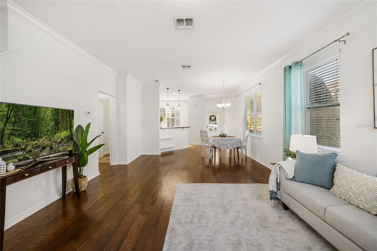 SAVANNAH PARK - Residential Lease