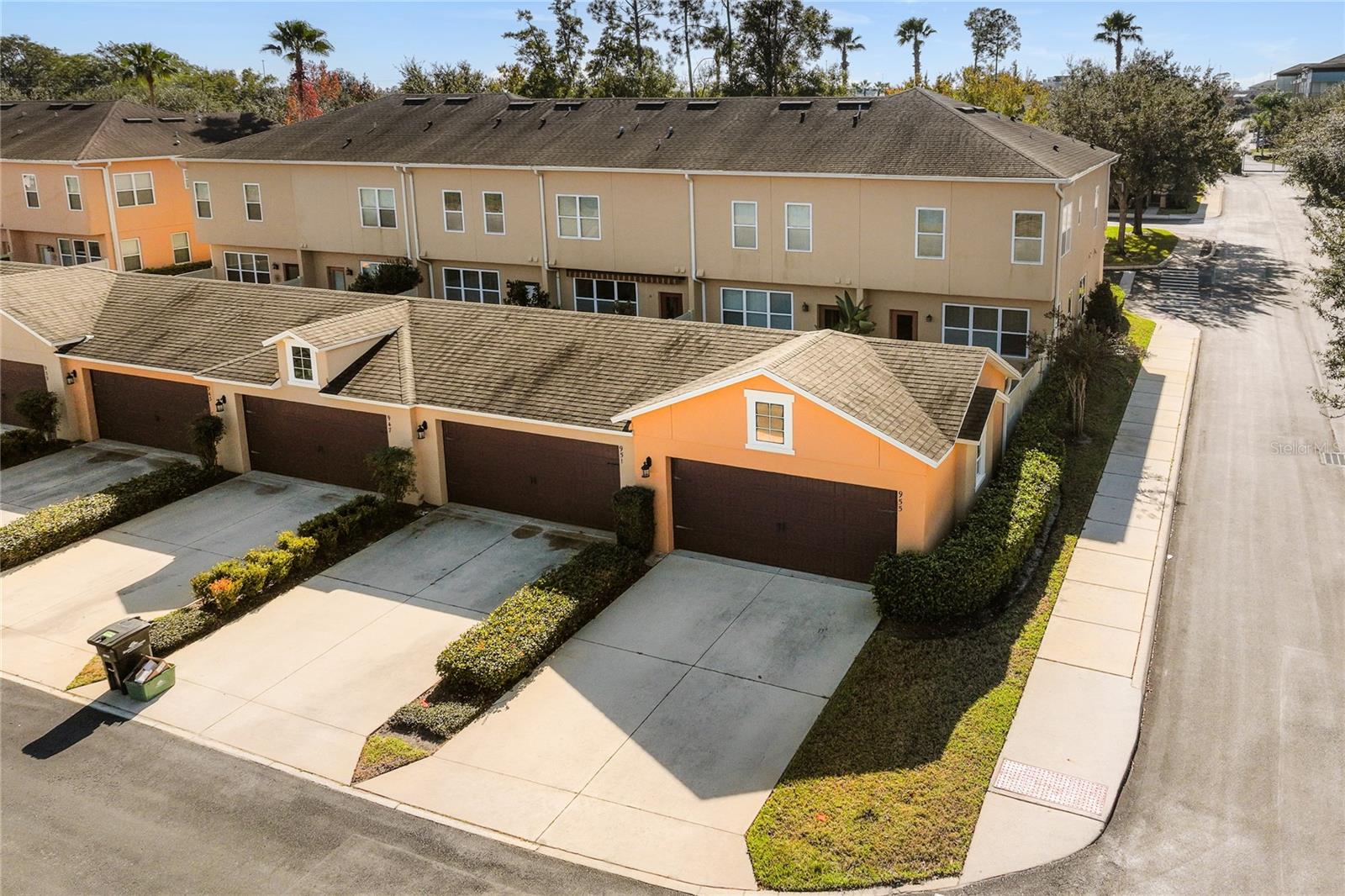 SAVANNAH PARK - Residential Lease