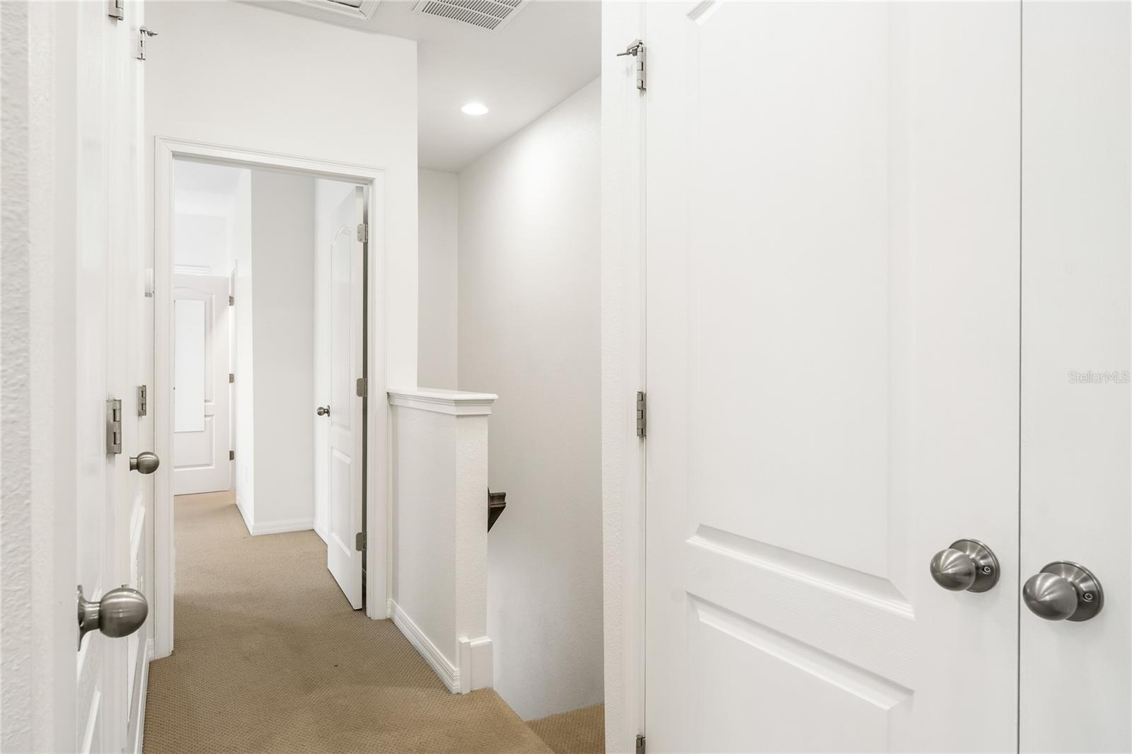 SAVANNAH PARK - Residential Lease