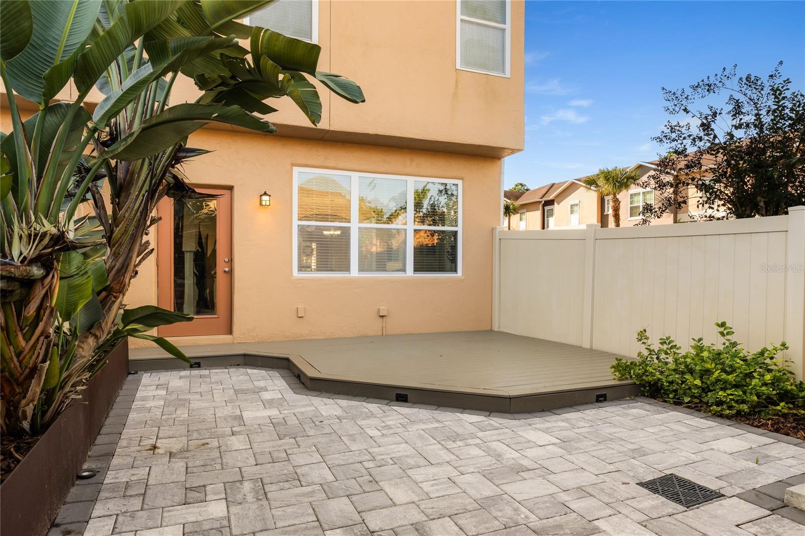 SAVANNAH PARK - Residential Lease