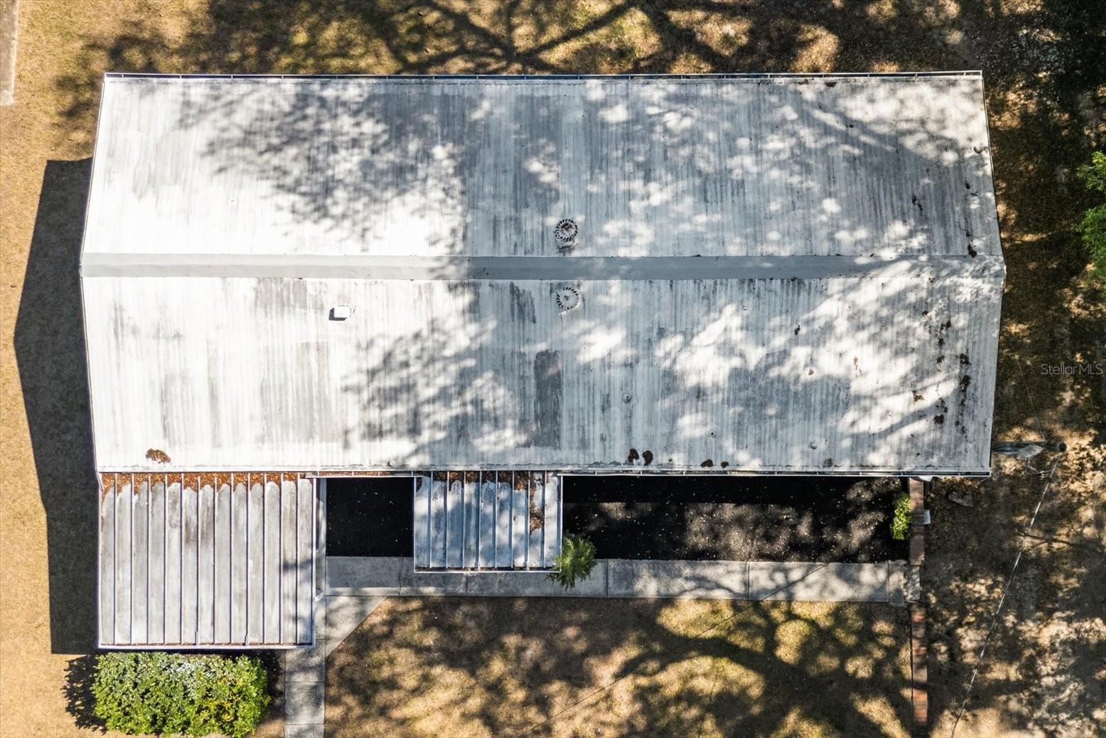 LADY LAKE ROSEMARY TERRACE - Residential Lease