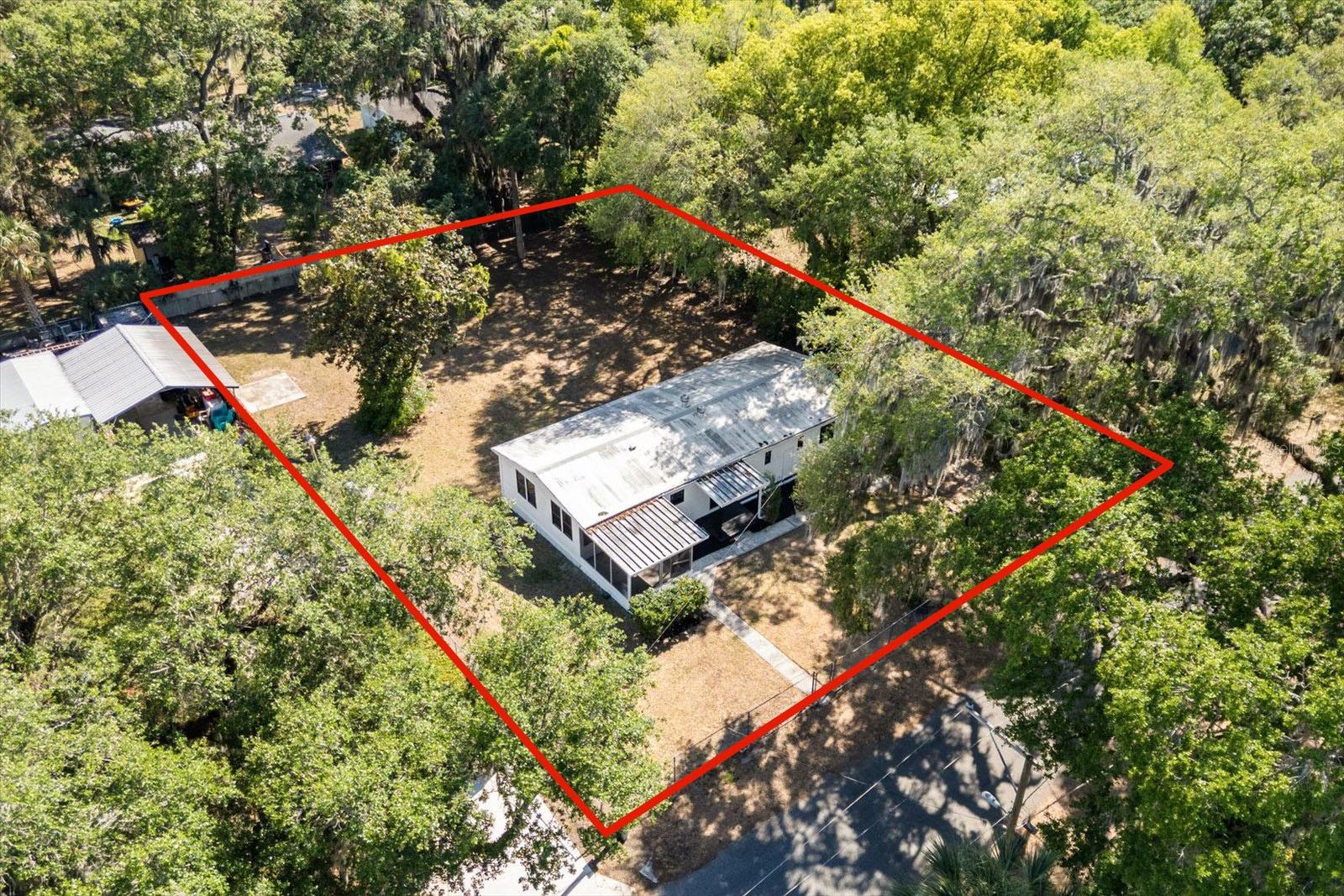 LADY LAKE ROSEMARY TERRACE - Residential Lease