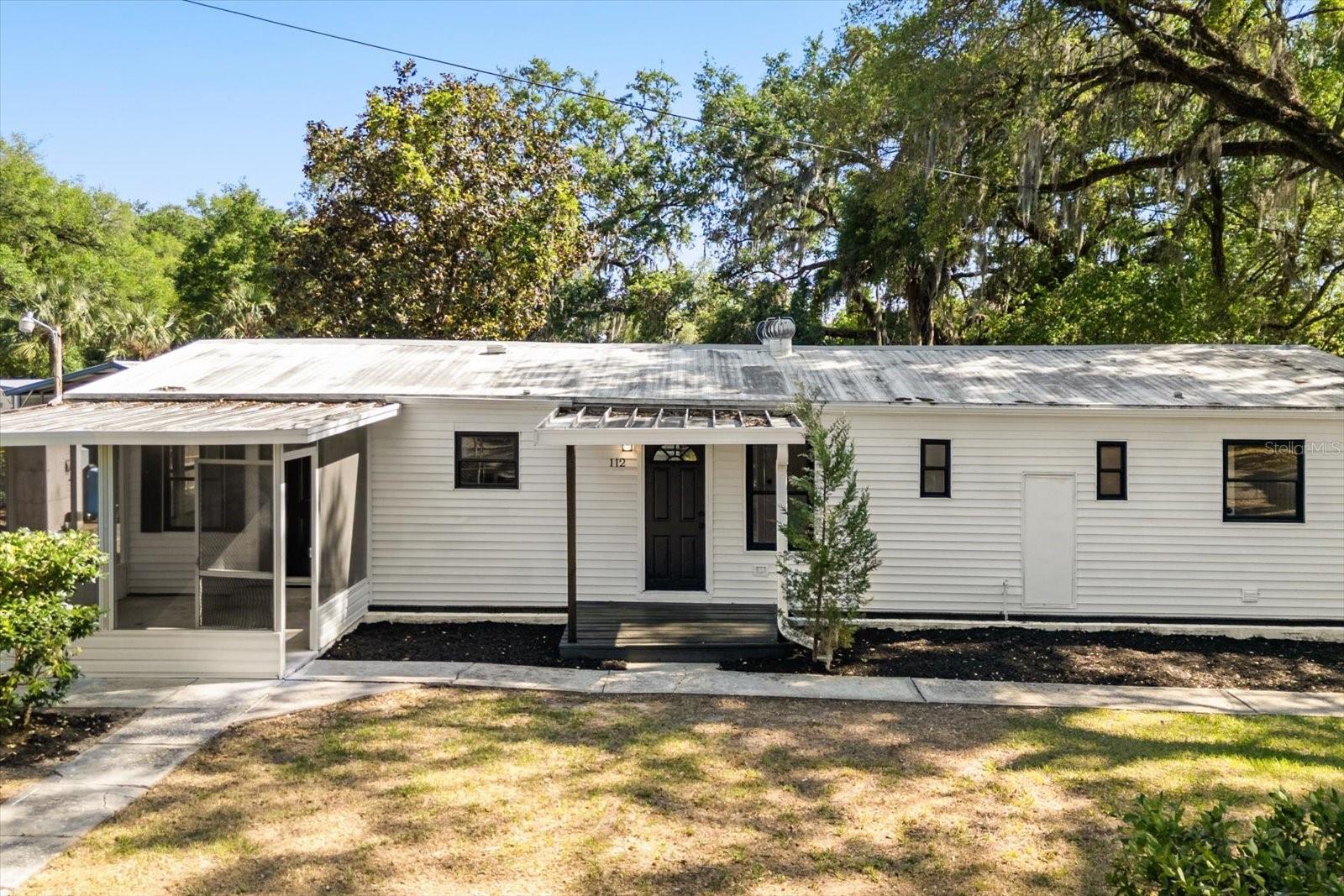 LADY LAKE ROSEMARY TERRACE - Residential Lease