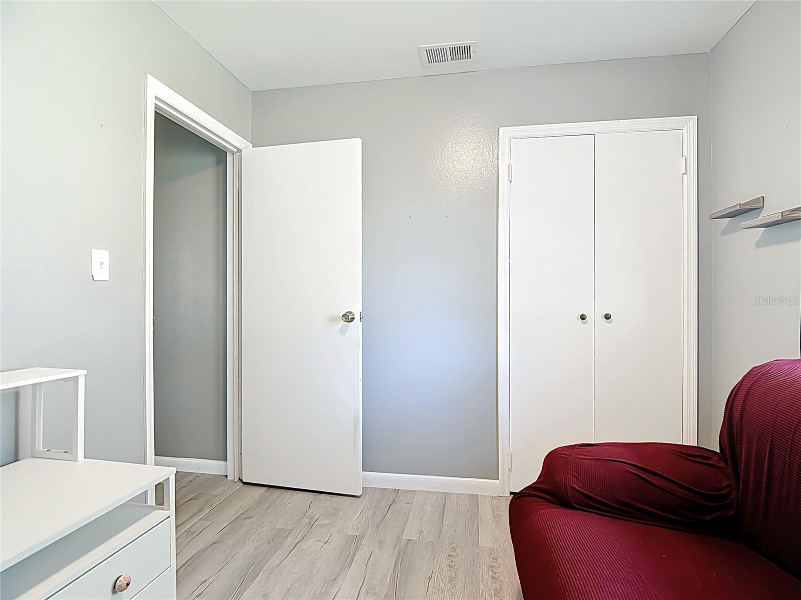 OAKVIEW ESTATES PH ONE - Residential