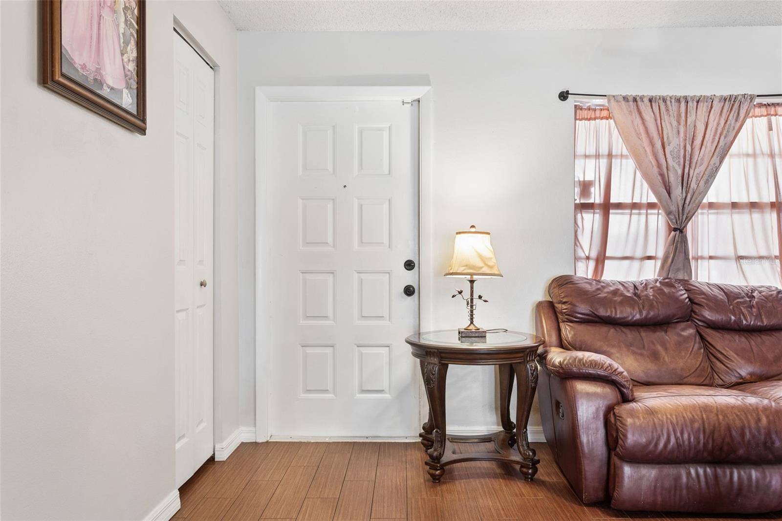 CARROLLWOOD MEADOWS UNIT VI SE - Residential