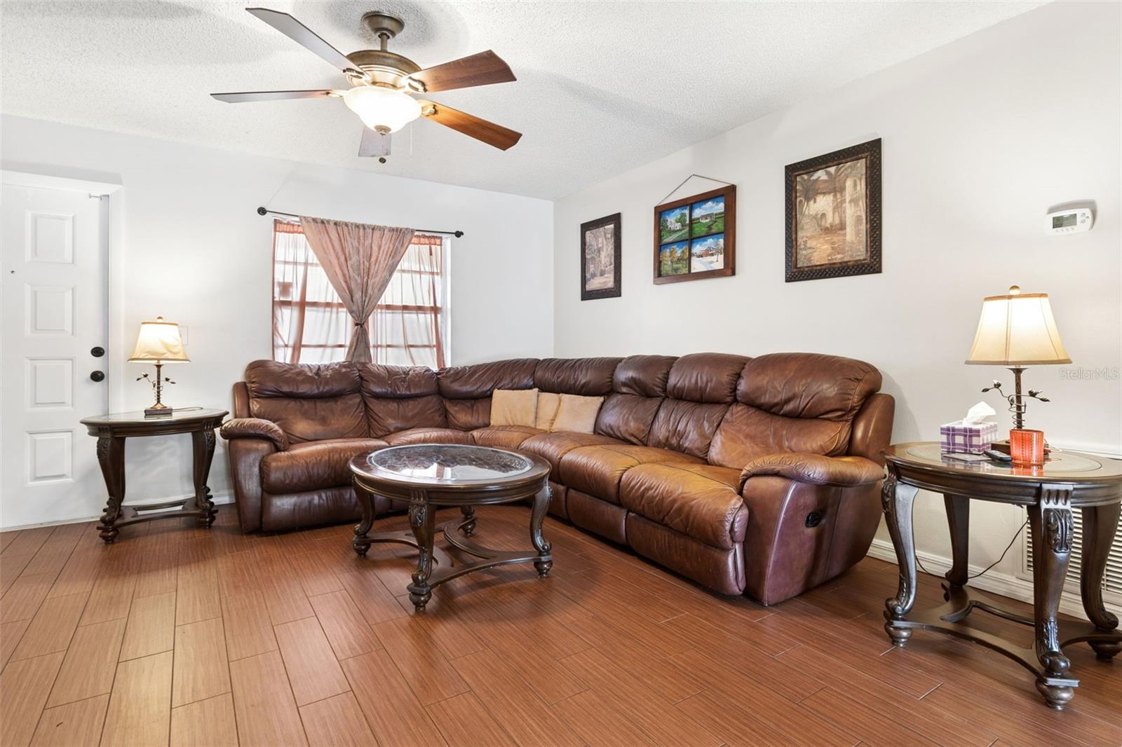 CARROLLWOOD MEADOWS UNIT VI SE - Residential