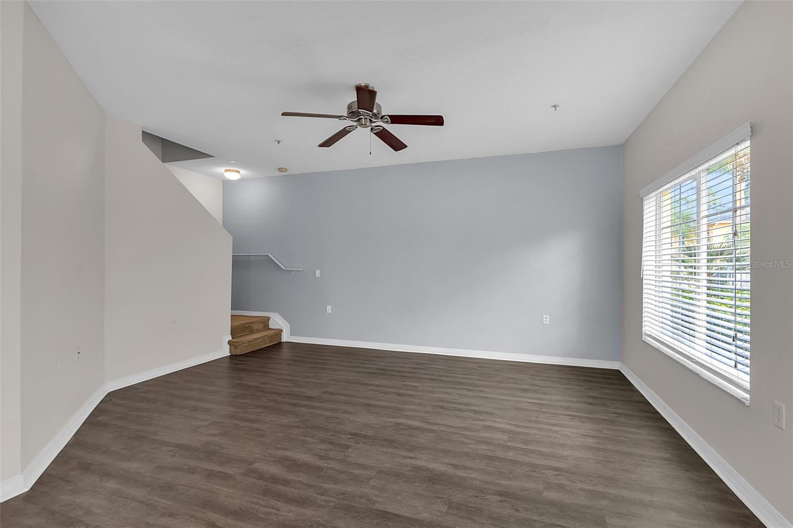 STONEYWOOD COVE - Residential