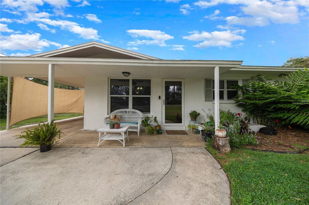 Photo of 4023 NE 7th Street, Ocala, FL 34470 (MLS # OM711338)