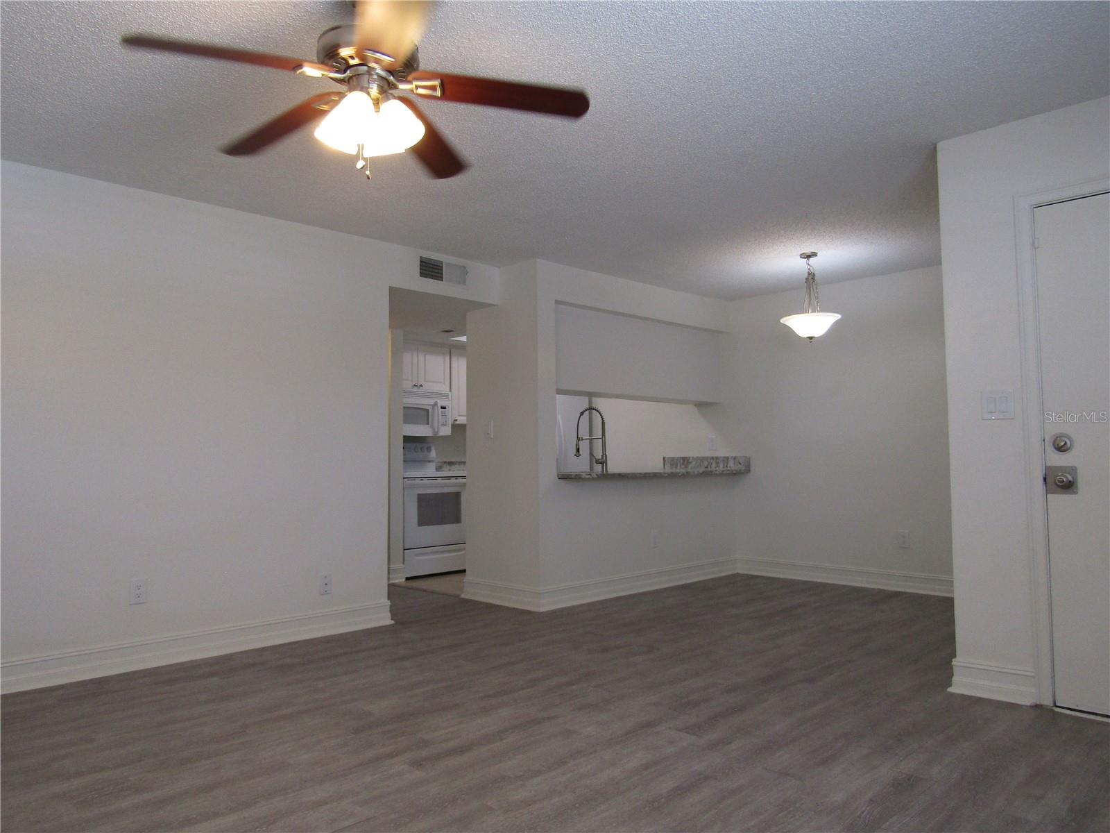 3102 W HORATIO STREET 21
