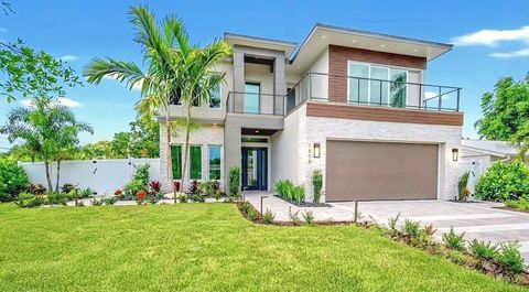 Photo of 1805 Goldenrod Street, Sarasota, FL 34239 (MLS # A4666740)