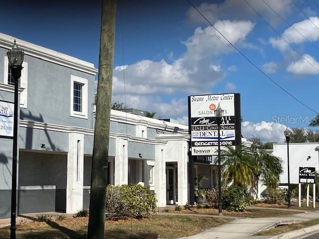 DIXIE - Commercial Lease