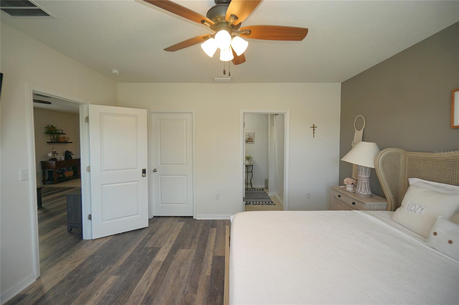 CARLTON LAKES WEST PH 2B - Residential Lease