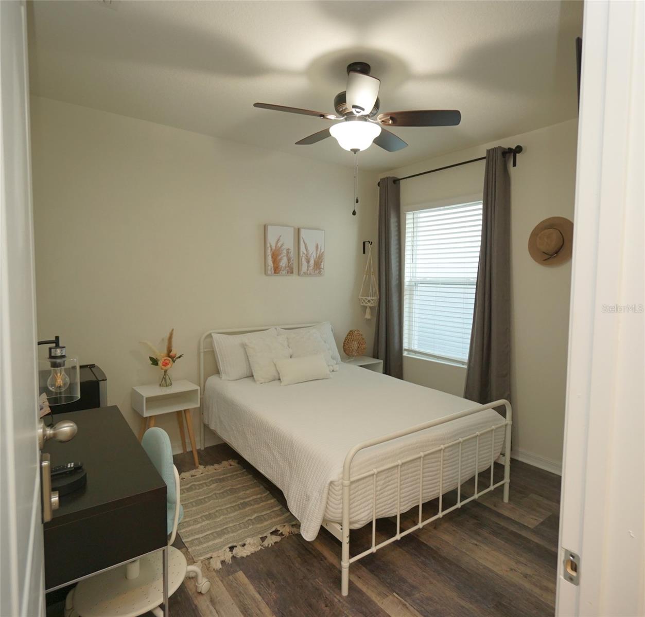 CARLTON LAKES WEST PH 2B - Residential Lease