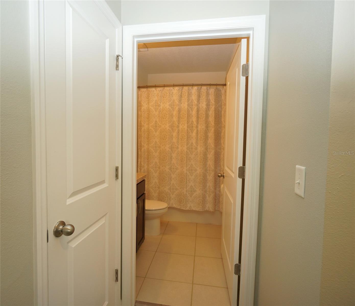 CARLTON LAKES WEST PH 2B - Residential Lease