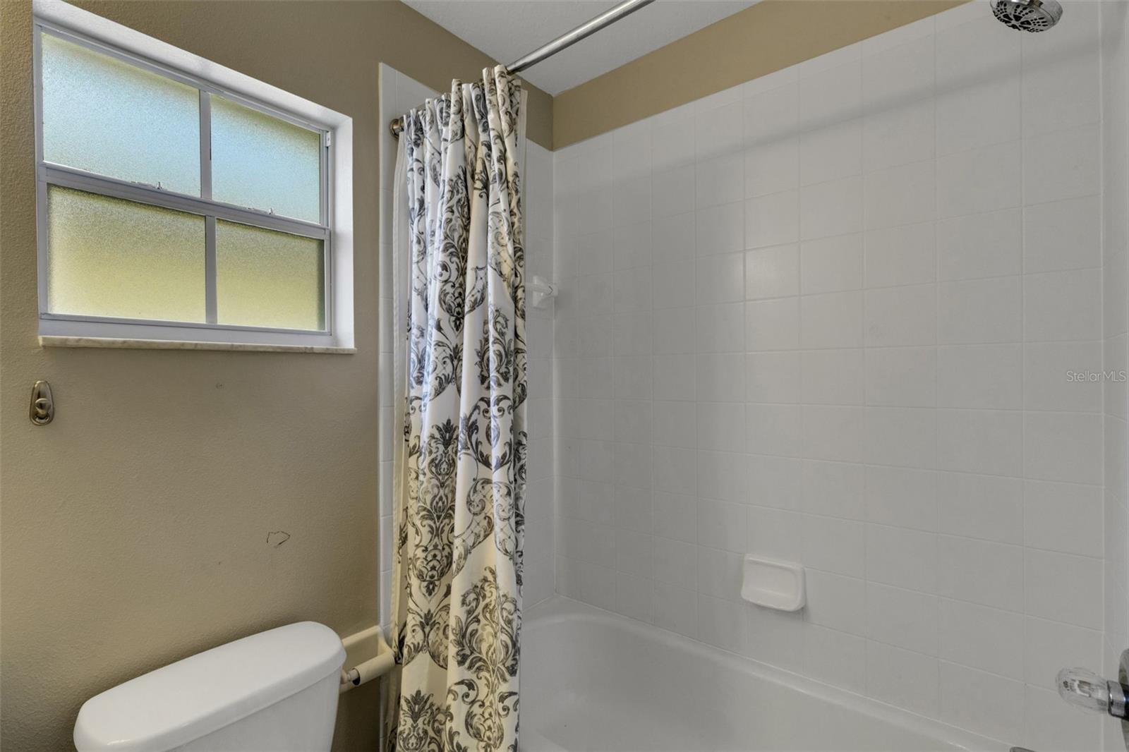 RIDGEWOOD LAKES VILLAGE 06 - Residential