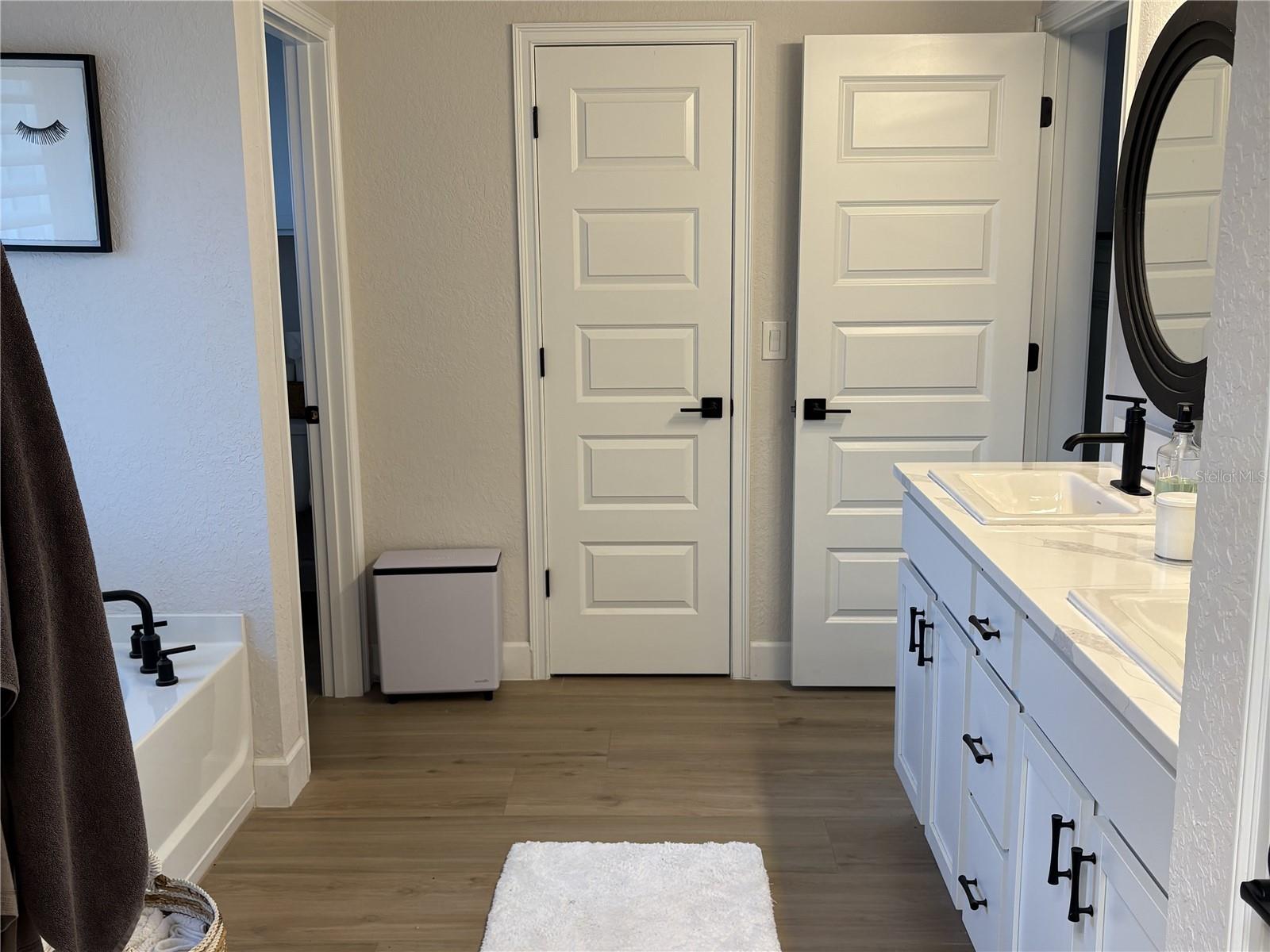 OCALA WATERWAY ESTATE - Residential