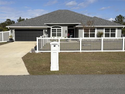 Photo of 3957 SW 113th Place, Ocala, FL 34476 (MLS # OM718466)