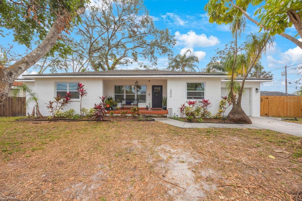 Photo of 2504 W Fletcher Avenue, Tampa, FL 33618 (MLS # TB8340503)