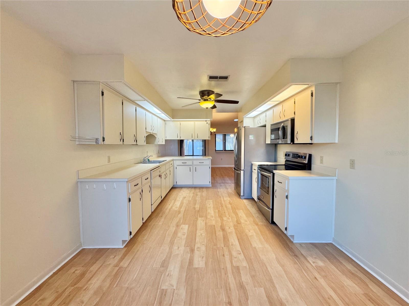 CYPRESS LANDING PH 02 - Residential Lease