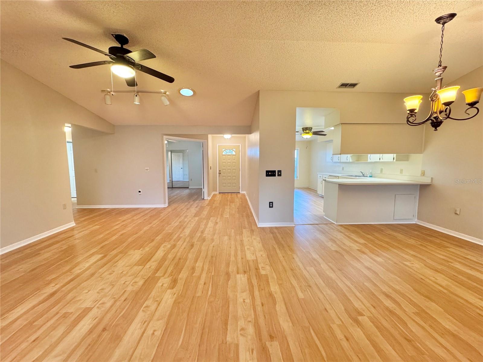 CYPRESS LANDING PH 02 - Residential Lease