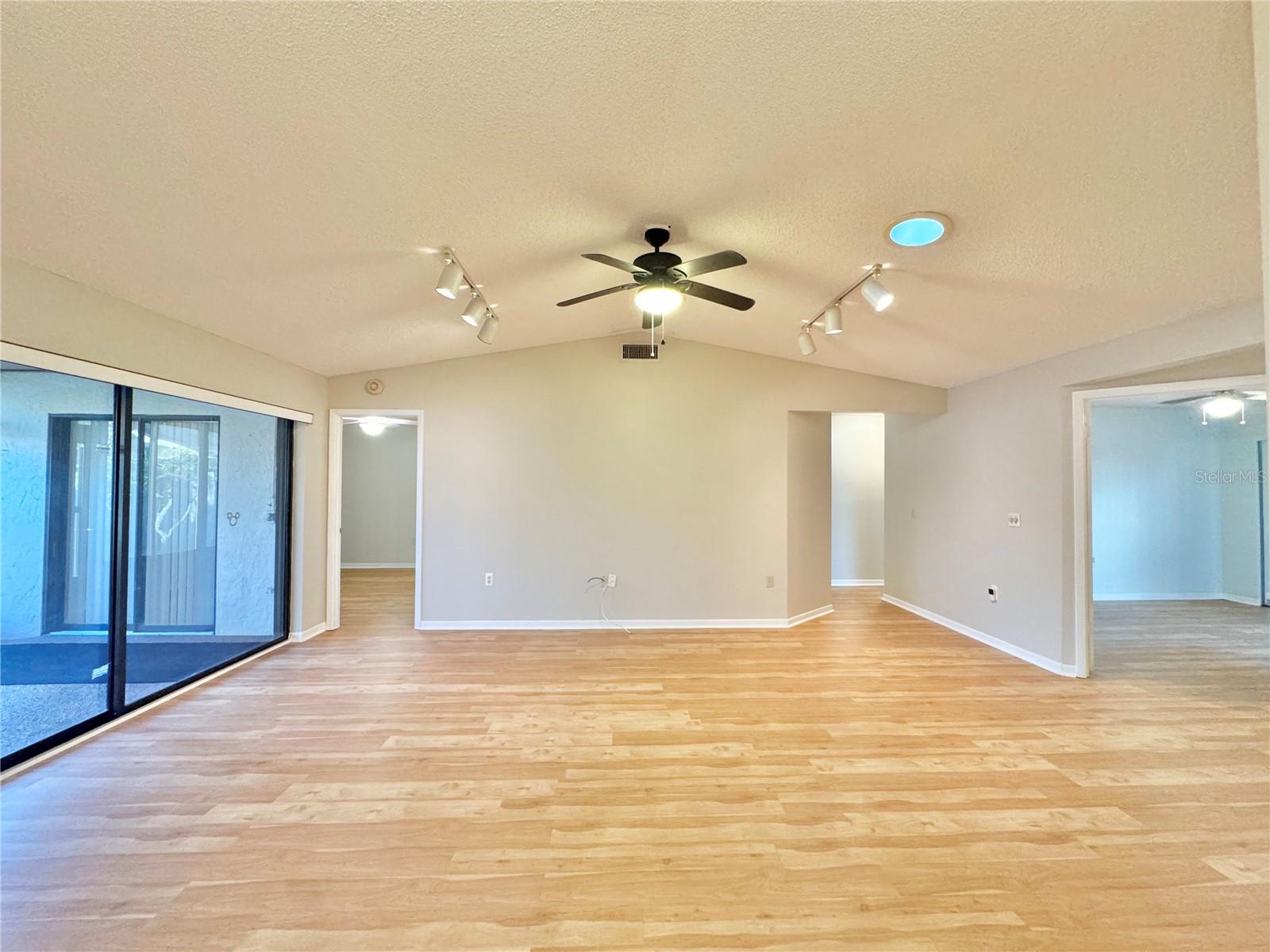 CYPRESS LANDING PH 02 - Residential Lease