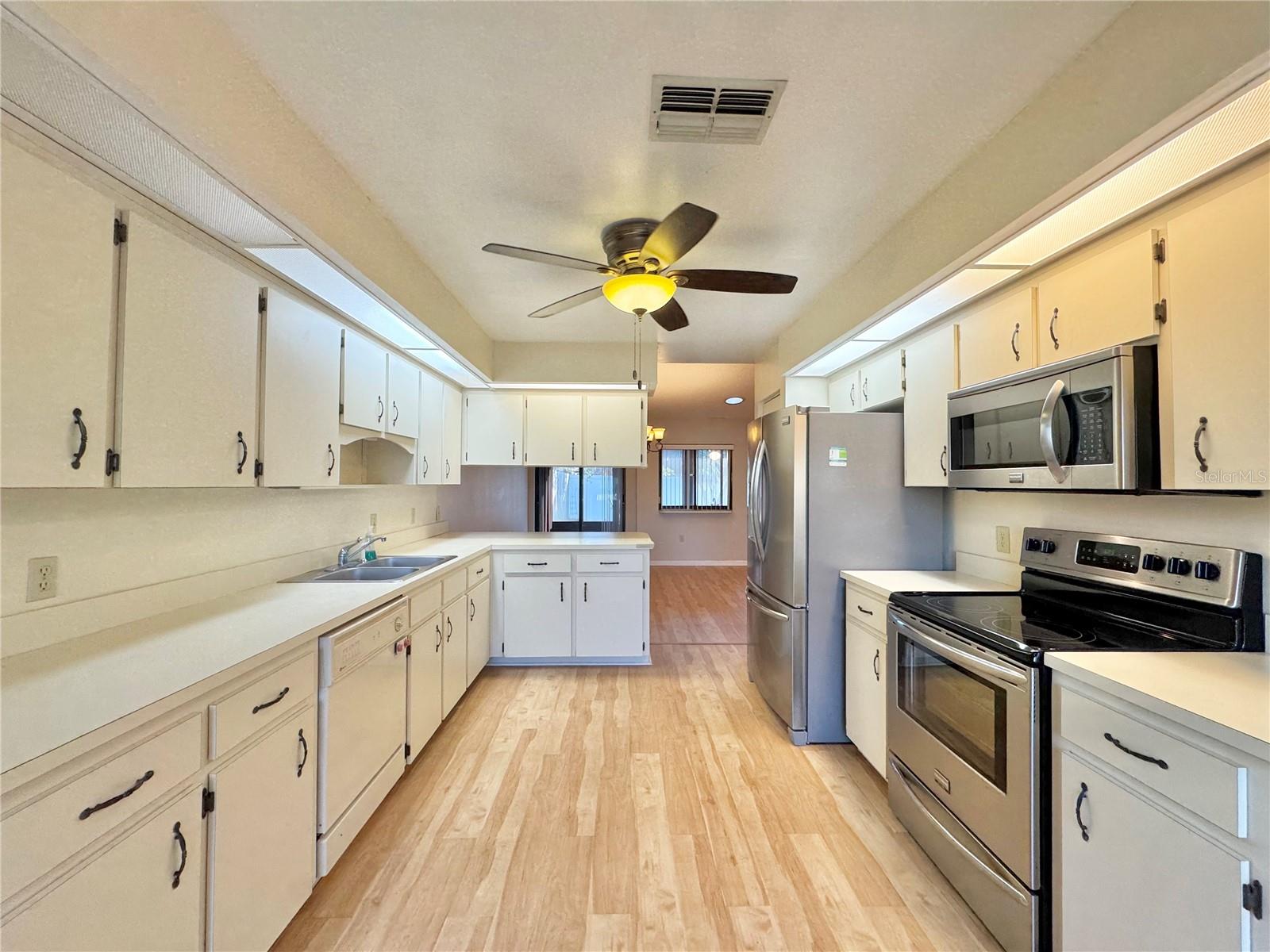 CYPRESS LANDING PH 02 - Residential Lease