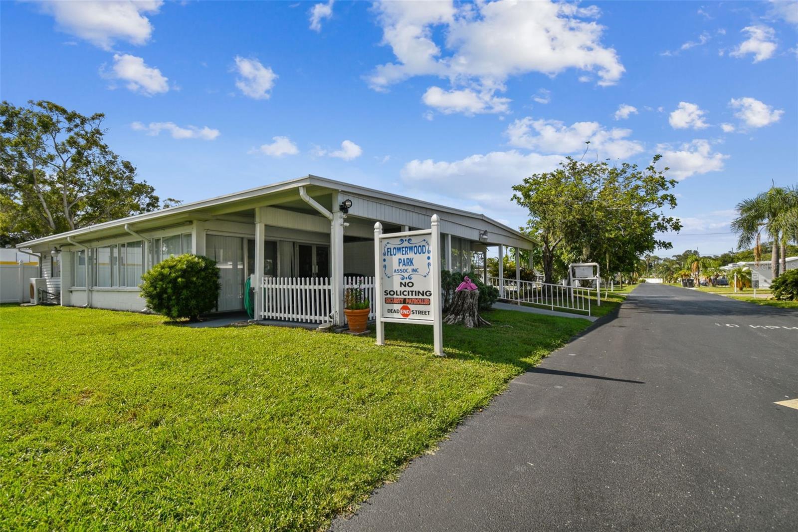 FLOWERWOOD CLUB MOBILE HOME PARK UNREC - Land