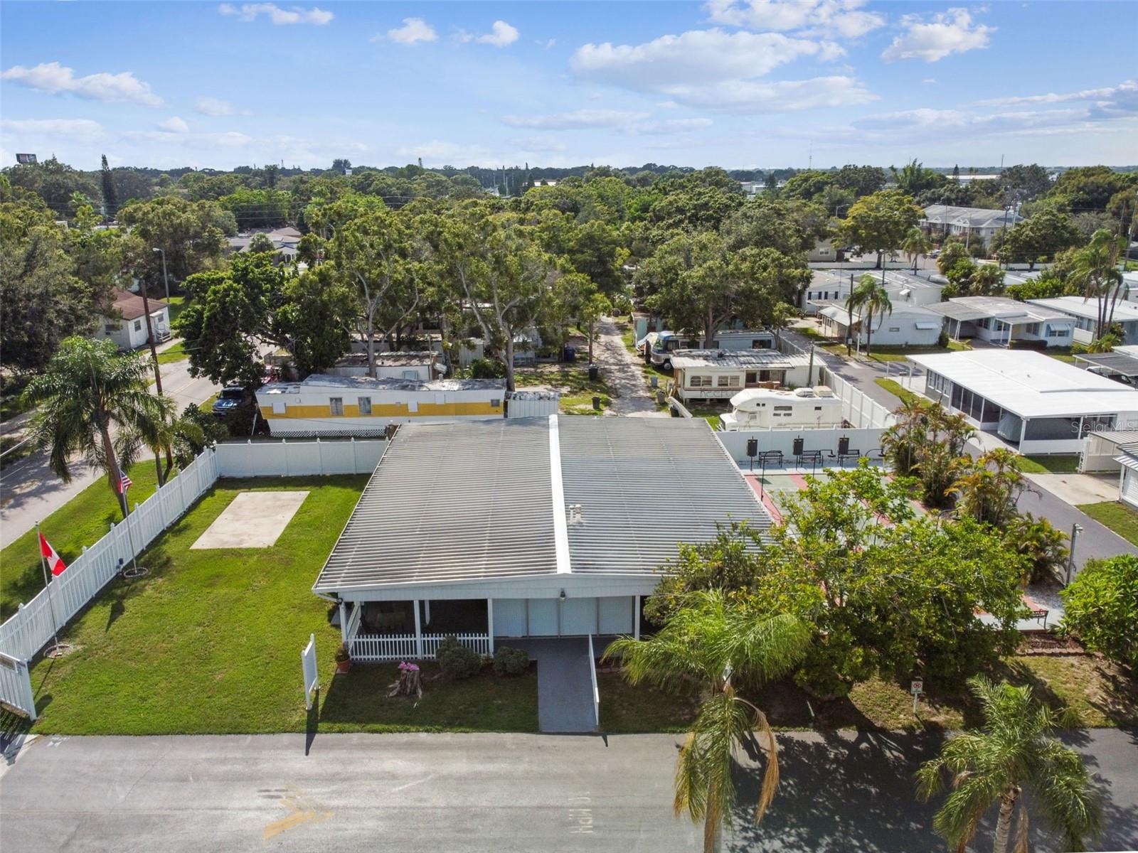 FLOWERWOOD CLUB MOBILE HOME PARK UNREC - Land