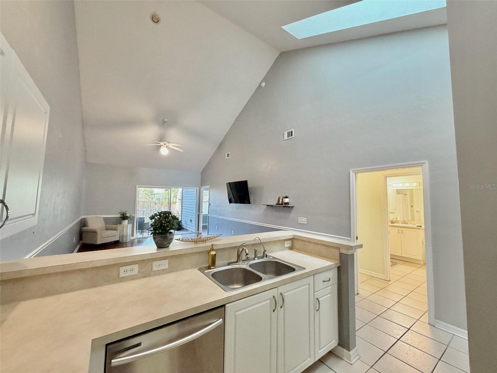 GREENS CONDOS AT WEST END - Residential Lease