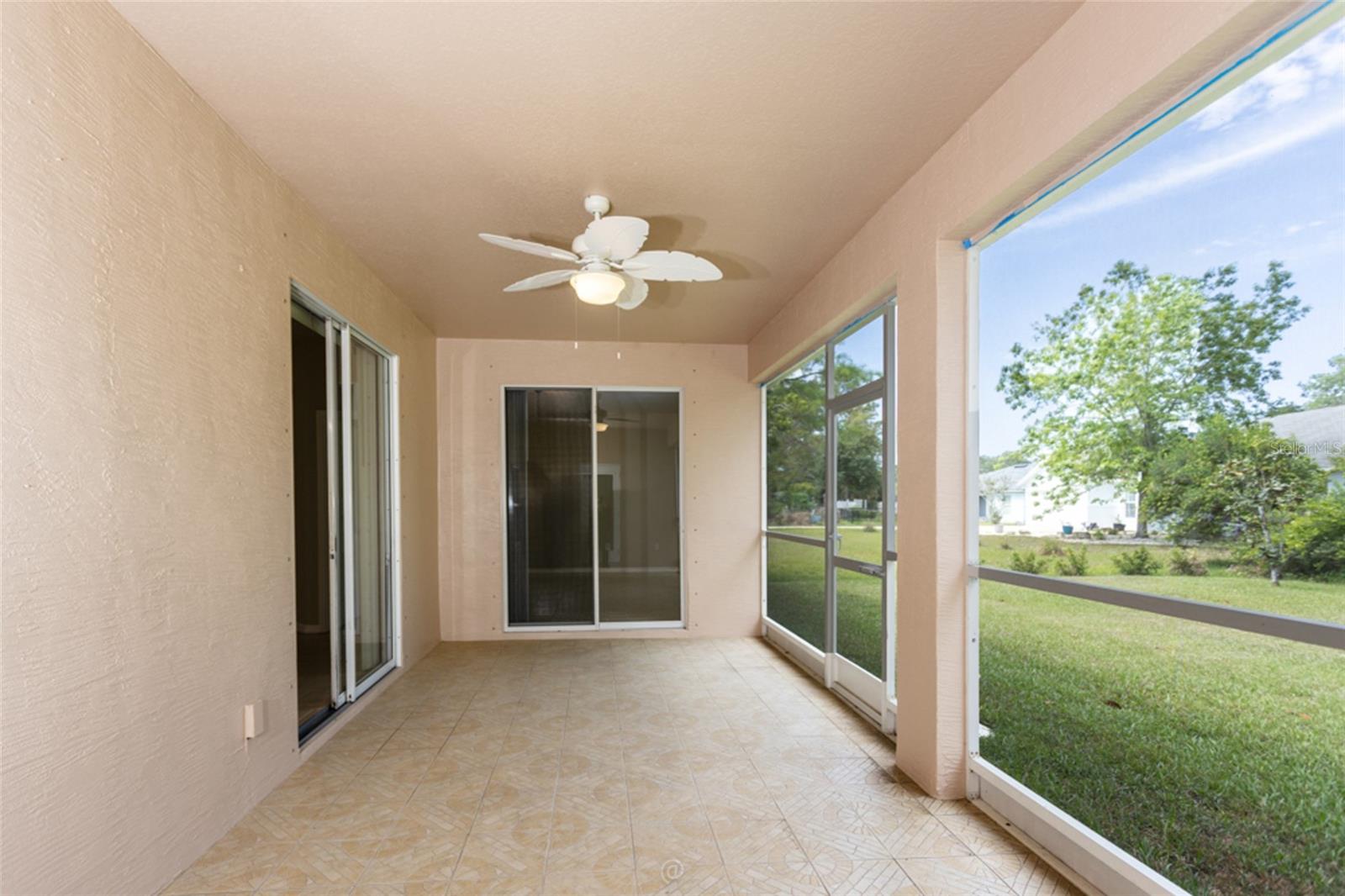 PINE LAKES - Residential