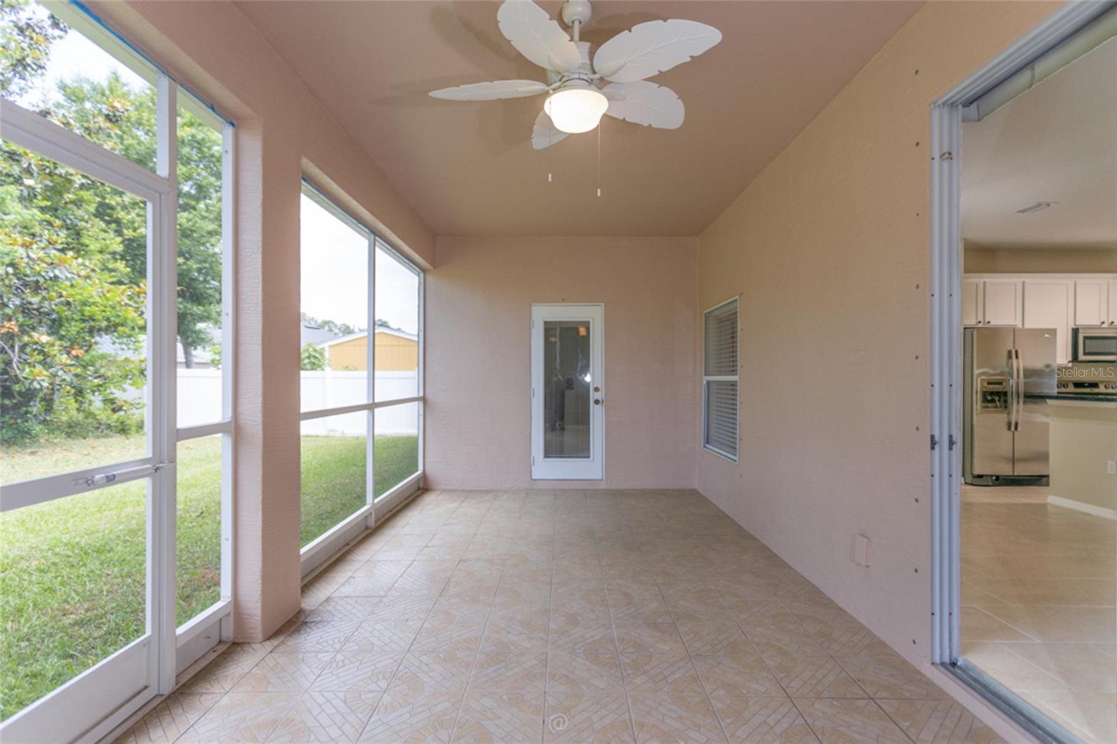 PINE LAKES - Residential