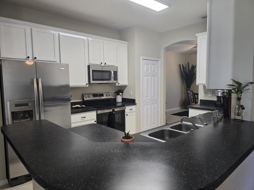 PINE LAKES - Residential