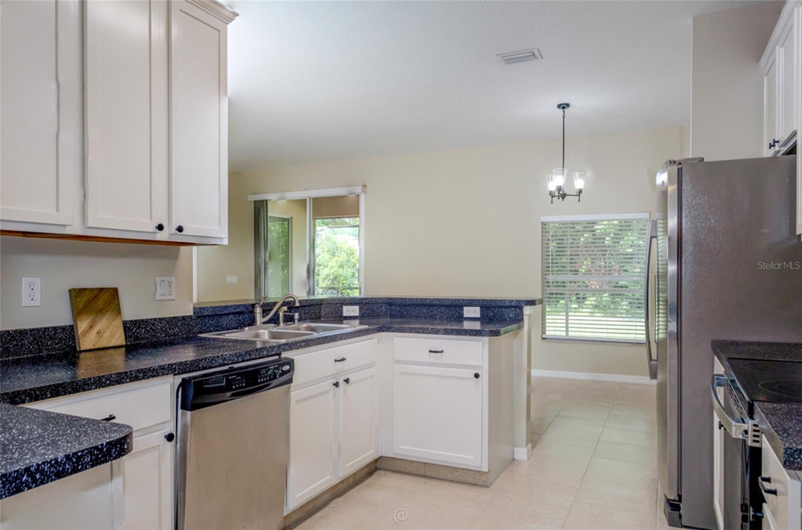 PINE LAKES - Residential
