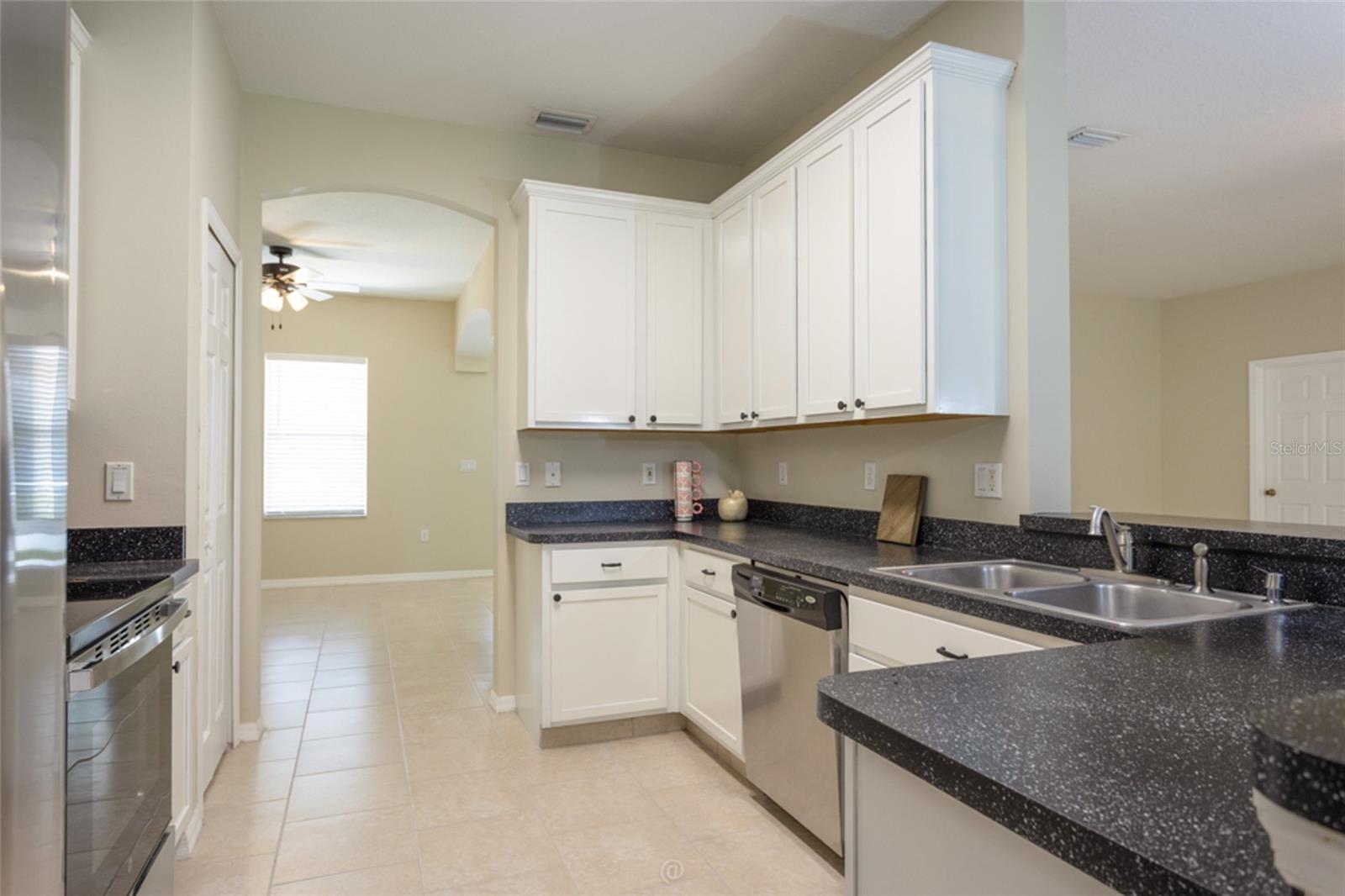 PINE LAKES - Residential