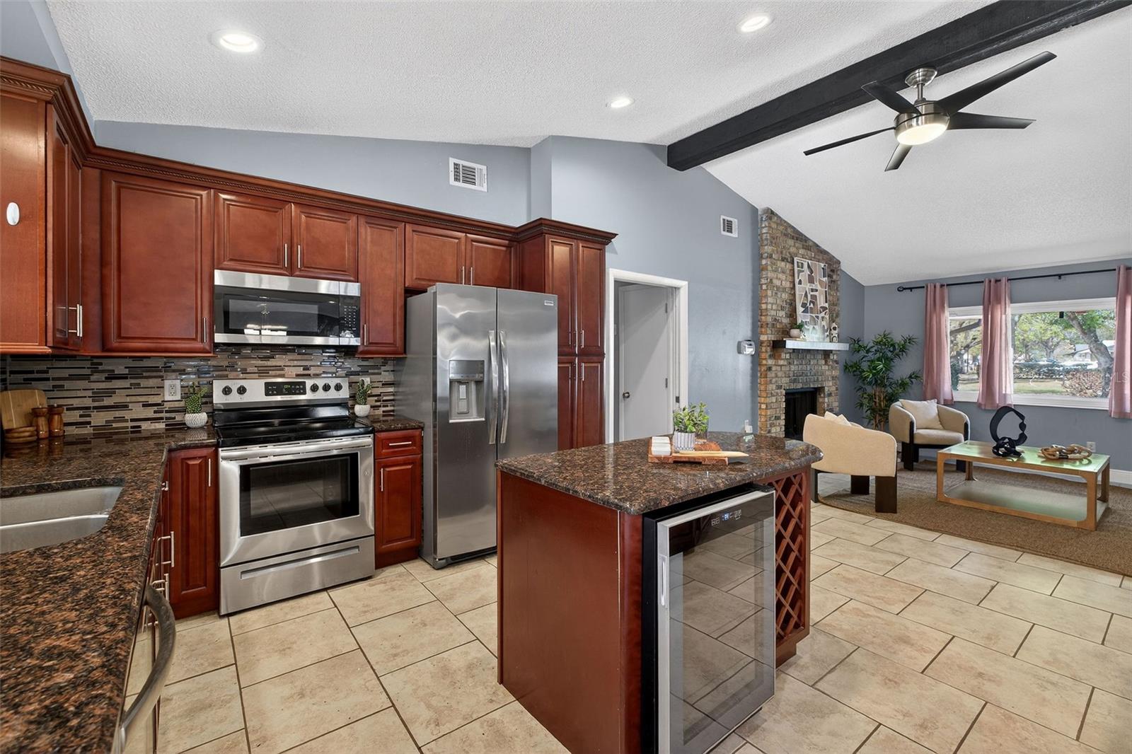 WOODSIDE VILLAGE - Residential