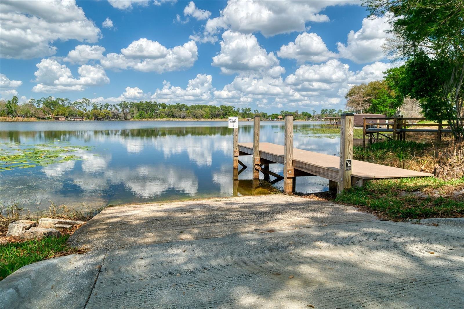 WOODSIDE VILLAGE - Residential