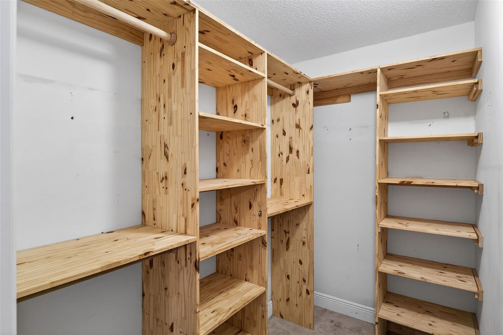 WOODSIDE VILLAGE - Residential