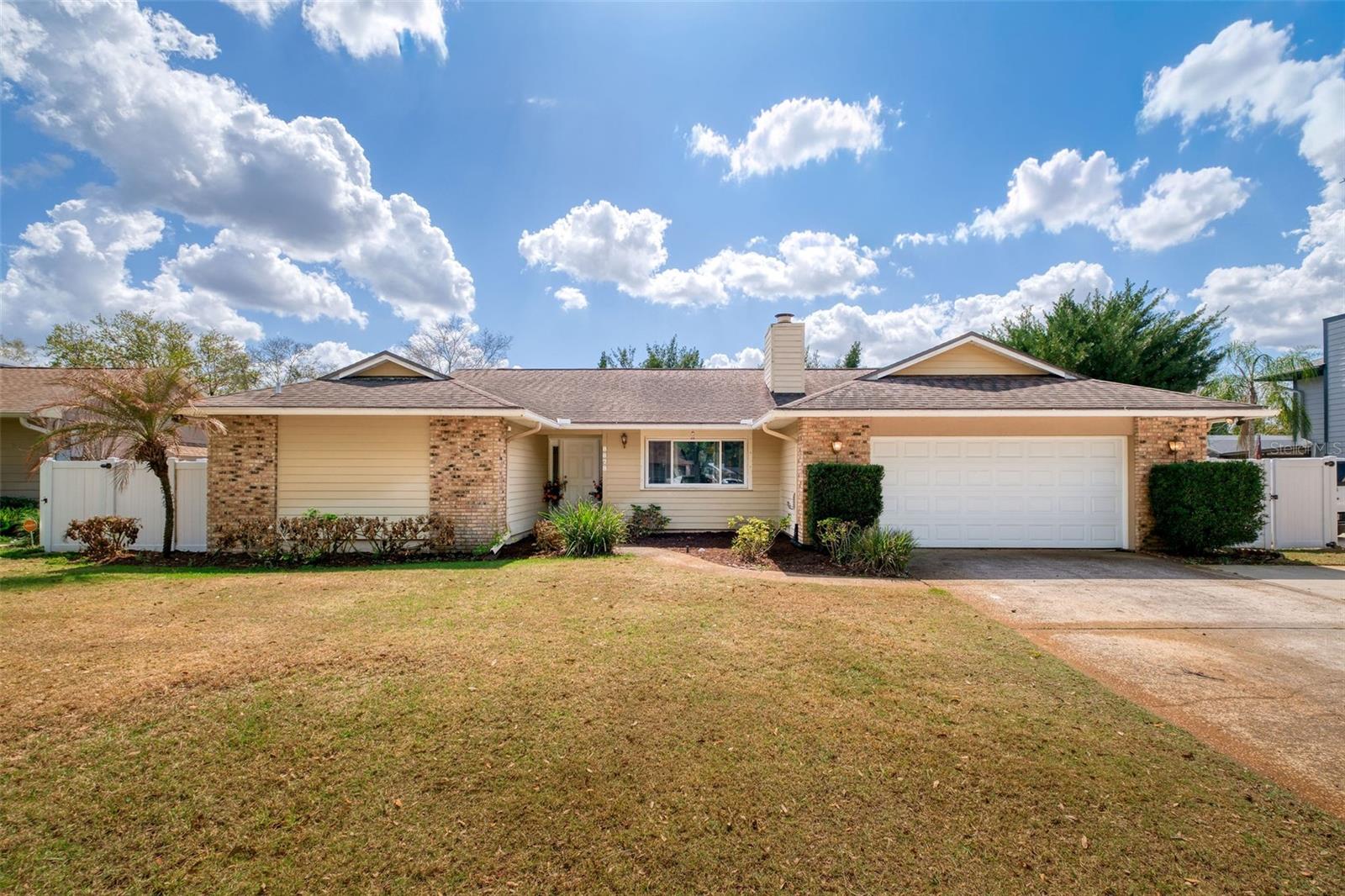 WOODSIDE VILLAGE - Residential