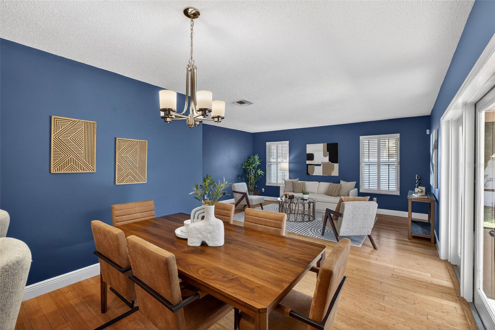 WOODSIDE VILLAGE - Residential