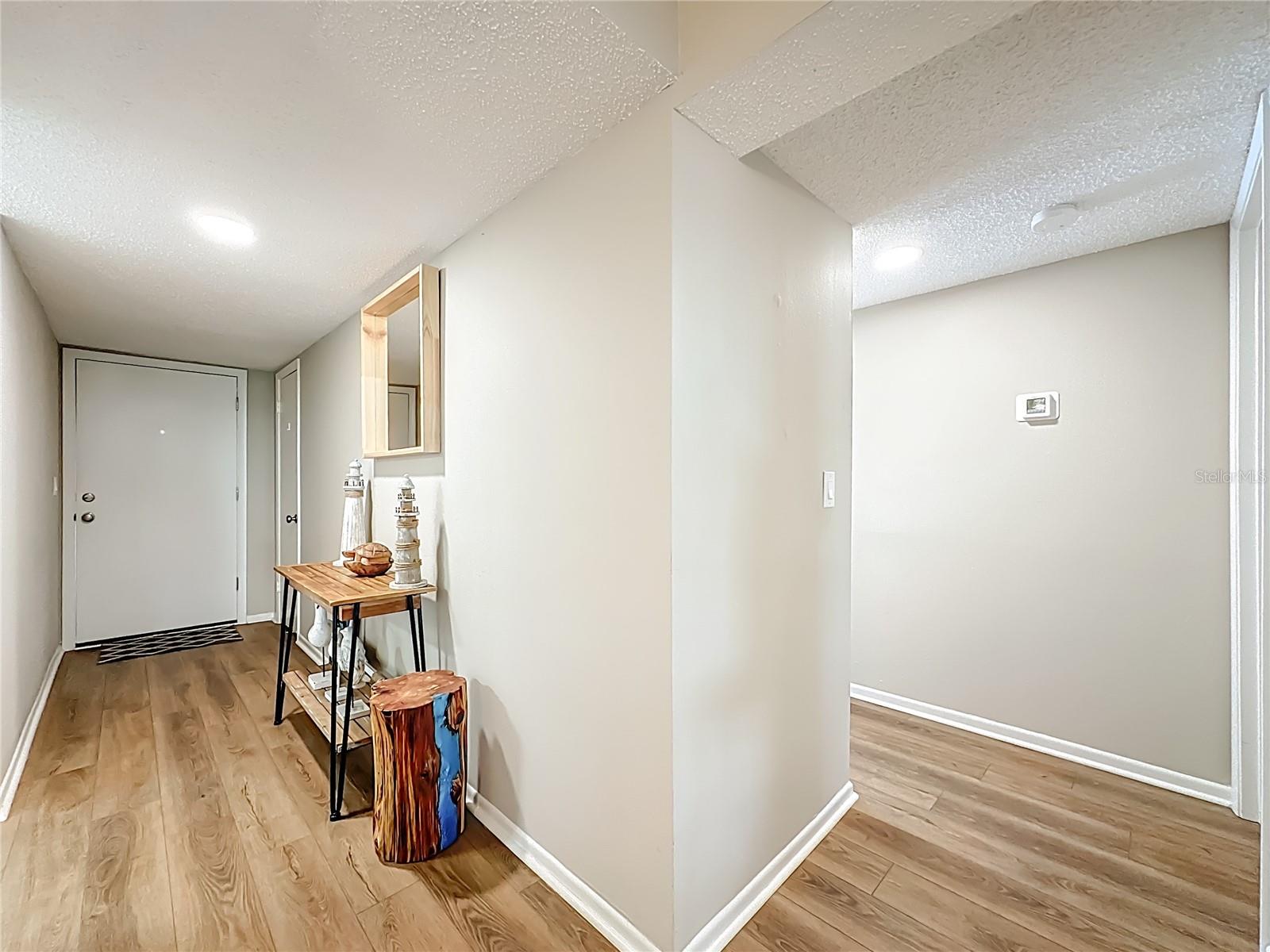 FOUR WINDS - Residential