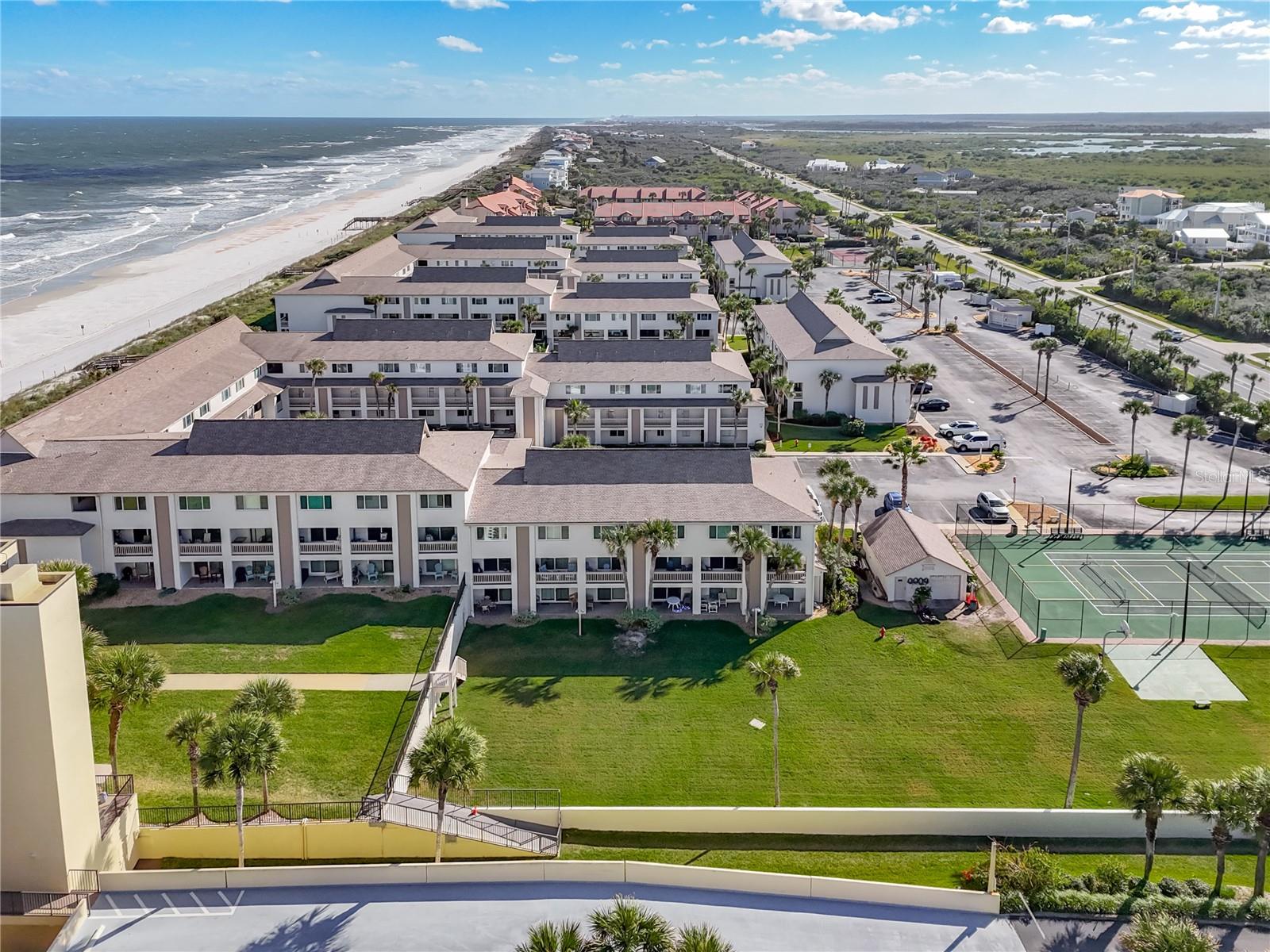 FOUR WINDS - Residential