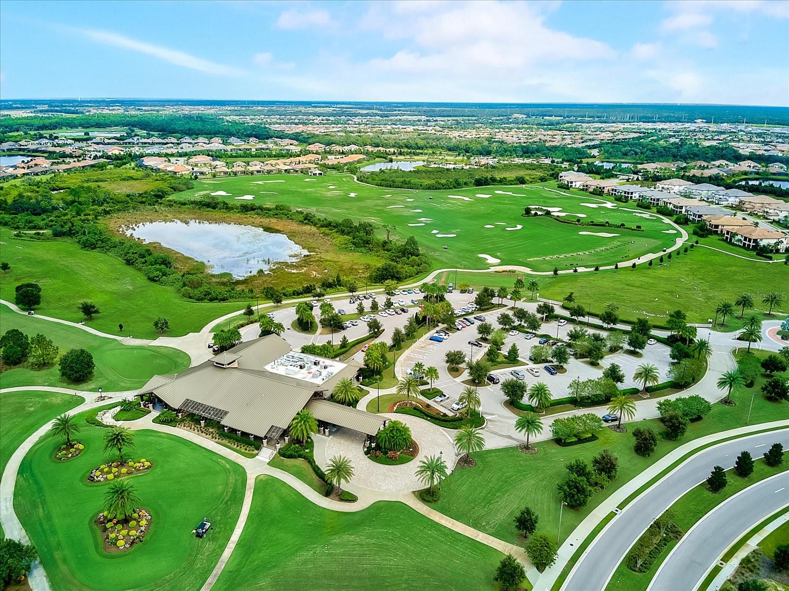 COUNTRY CLUB EAST AT LAKEWD RNCH TT - Residential