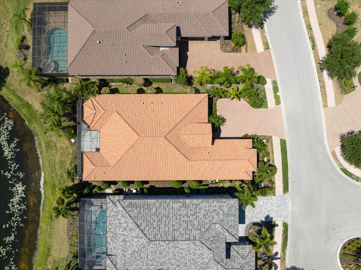 COUNTRY CLUB EAST AT LAKEWD RNCH TT - Residential