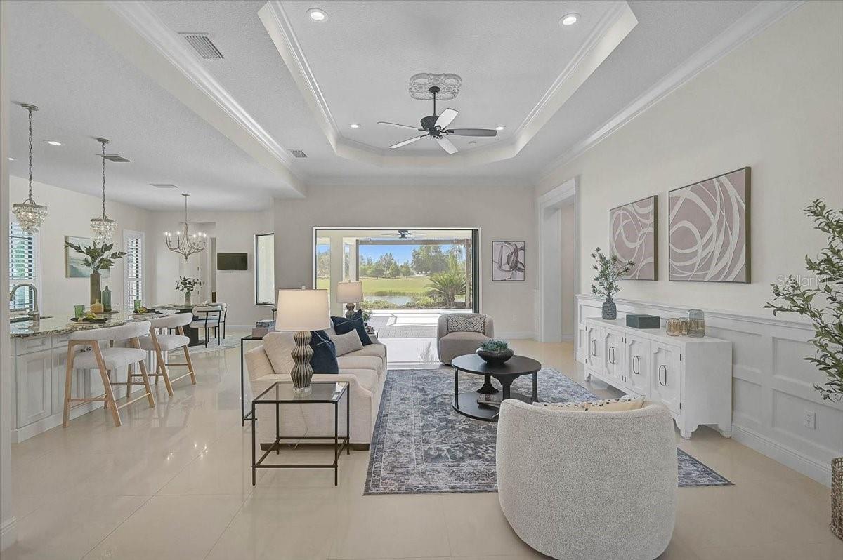 COUNTRY CLUB EAST AT LAKEWD RNCH TT - Residential
