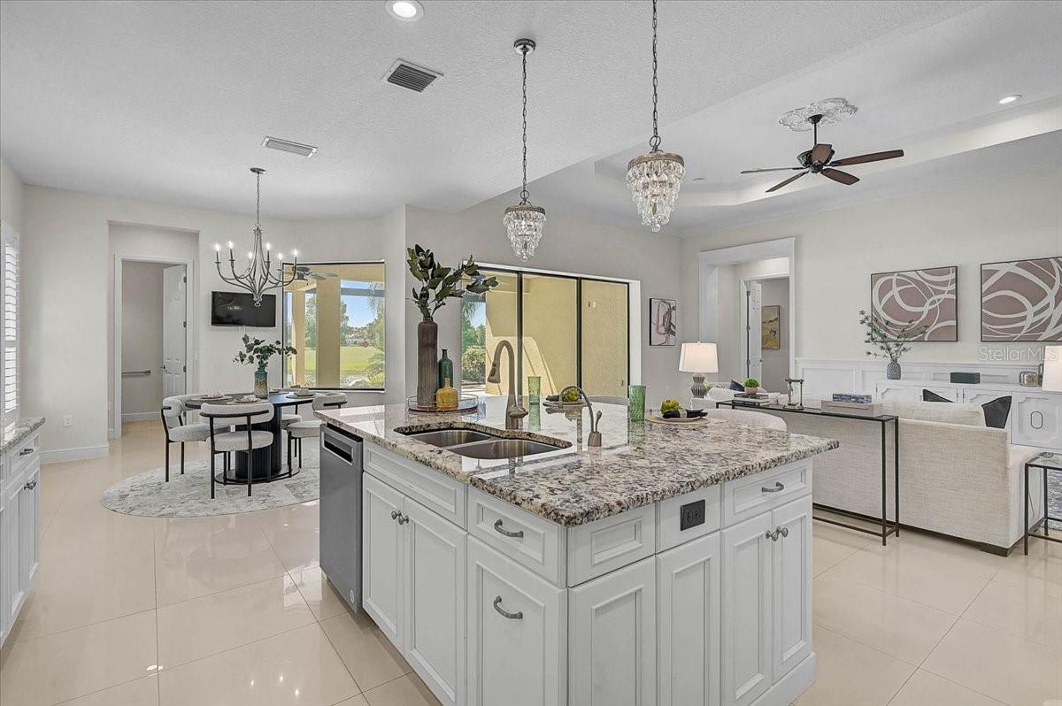 COUNTRY CLUB EAST AT LAKEWD RNCH TT - Residential